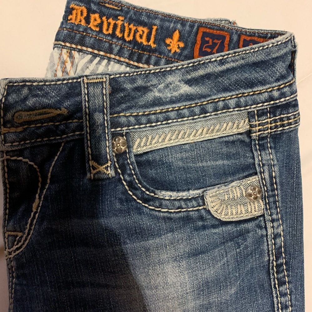 Rock Revival jeans never worn brand new beautiful pair of jeans.